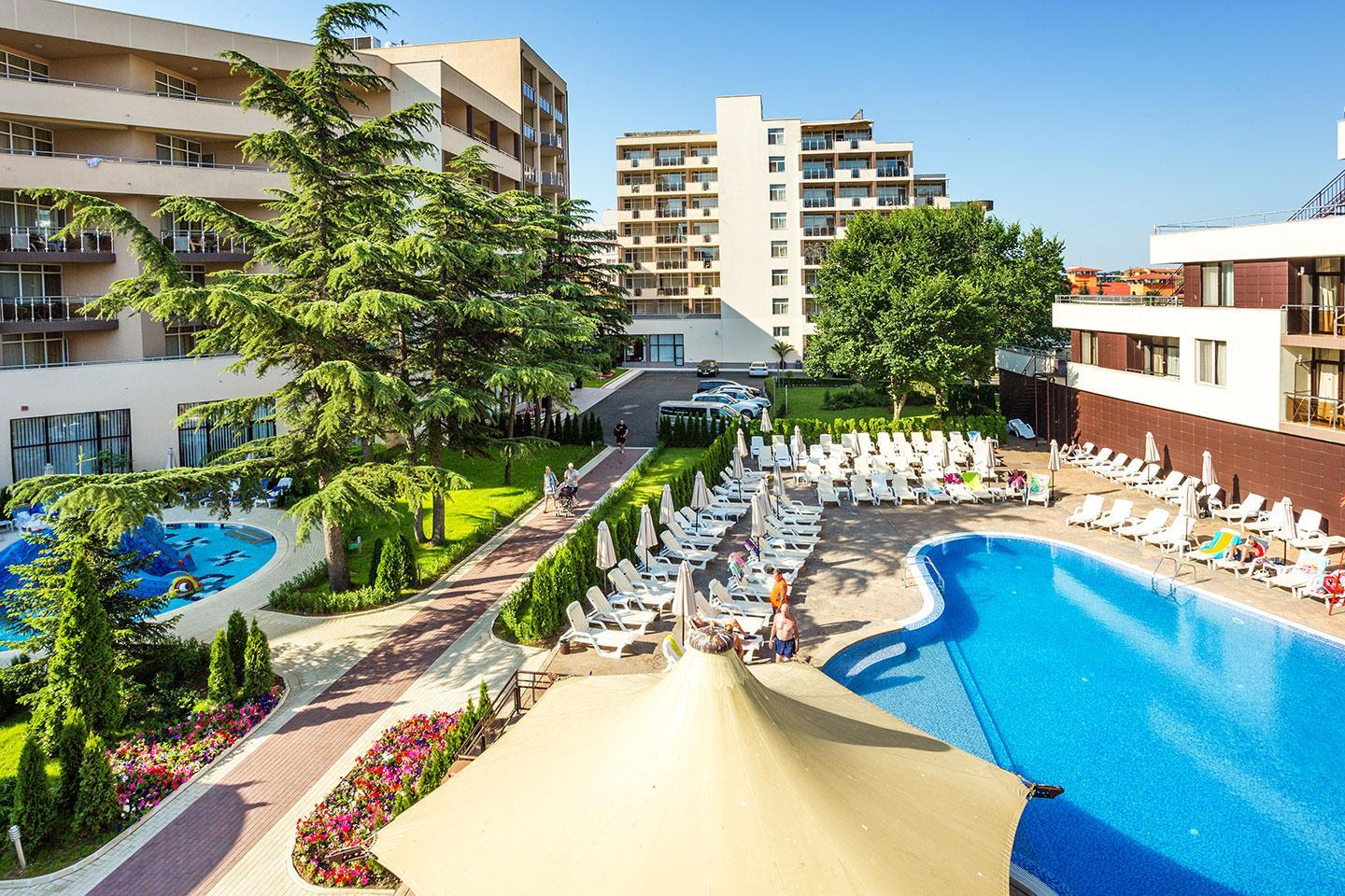 Hotel Laguna Park & Aqua Club サニービーチ エクステリア 写真